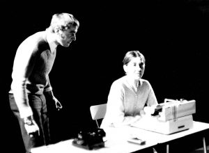 DOGtheater - De typisten - Jos Viaene en Rosa Vandenbulcke